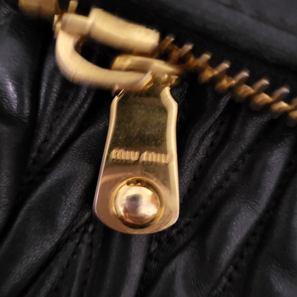 miu miu matelasse crossbody flap bag/clutch - Picture 5 of 15